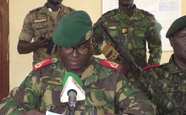 WhatsApp-Image-2025-11-26-at-15.39.23