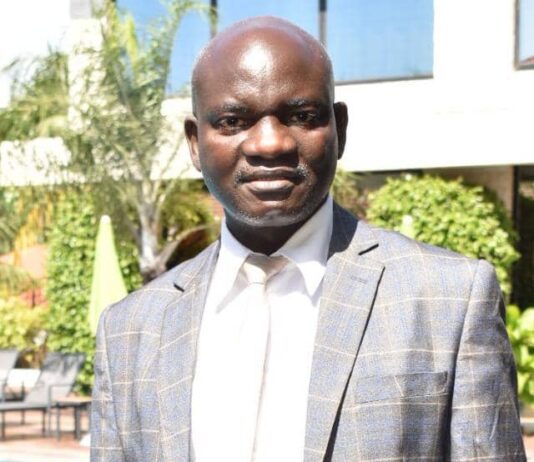 Présidentielle du 28 décembre 2025 : l’expert électoral Tamba Fodé Tolno appelle les Guinéens à la paix et au civisme