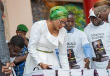 « Un parcours, un destin, une conviction » : Dre Diaka Sidibé se dévoile et inspire toute une génération