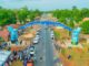 Kindia se dote d’un nouvel emblème : l’arc de bienvenue inauguré en grande pompe
