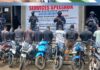 Guinée : 11 présumés membres d’un réseau de vol de motos présentés, 12 engins saisis par les Services spéciaux