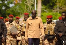 Désertion : Mamadi Doumbouya radie 173 militaires des Forces armées guinéennes