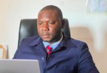 Institutiins Financieres Inclusives (Microfiances et autres): les clients sont-ils vraiment protégés ? » Me Fodé Mourana Soumah «