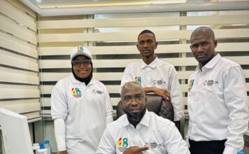 OUMEL VOYAGE célèbre l’indépendance de la Guinée
