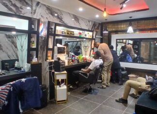 Conakry : Le salon « Amos Coiffure » inaugure ses nouveaux locaux à Lambanyi